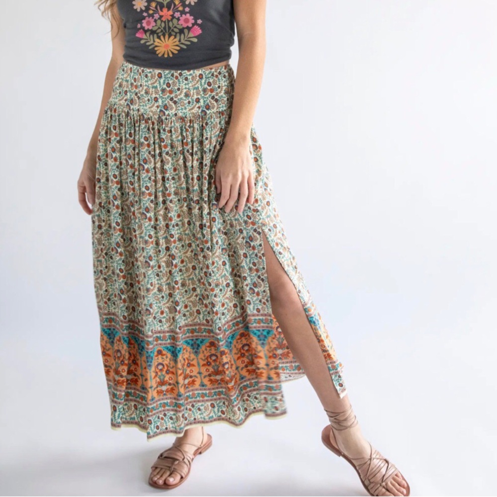 Midi Skirt Size M NWT